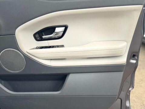 Land Rover Range Rover Evoque 2.0 TD4 SE Tech 4WD Euro 6 (s/s) 5dr 37