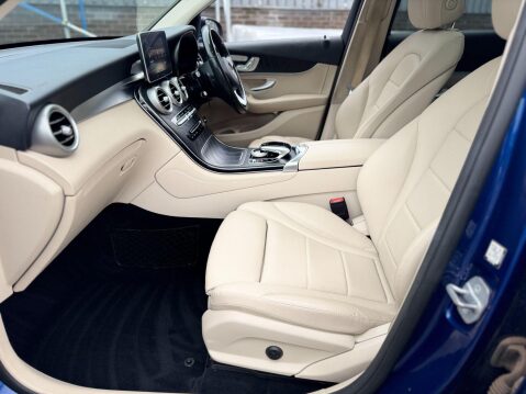 Mercedes-Benz GLC 2.0 GLC250 Sport (Premium Plus) G-Tronic 4MATIC Euro 6 (s/s) 5dr 74
