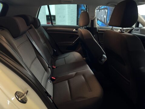 Volkswagen Golf 1.5 TSI EVO Match Edition Euro 6 (s/s) 5dr 27