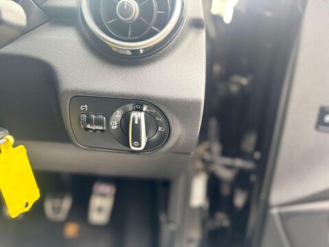 Audi A1 1.4 TFSI S line Sportback Euro 6 (s/s) 5dr 27