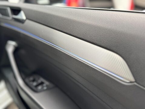 Volkswagen Arteon 2.0 TDI R-Line Fastback DSG Euro 6 (s/s) 5dr 39