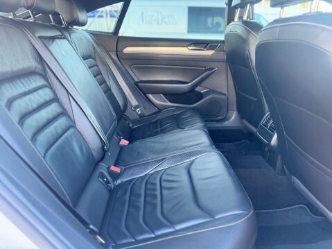 Volkswagen Arteon 2.0 TDI R-Line Fastback DSG Euro 6 (s/s) 5dr 34