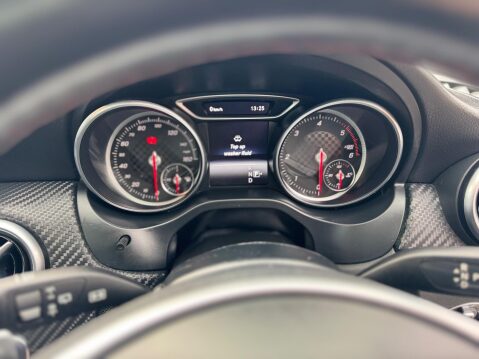 Mercedes-Benz A Class 2.1 A200d AMG Line (Premium Plus) 7G-DCT Euro 6 (s/s) 5dr 39