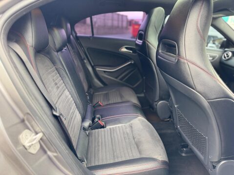 Mercedes-Benz A Class 2.1 A200d AMG Line (Premium Plus) 7G-DCT Euro 6 (s/s) 5dr 27