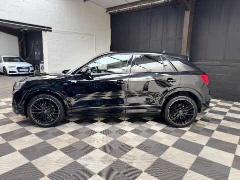 Audi Q2 1.0 TFSI 30 Black Edition Euro 6 (s/s) 5dr 17