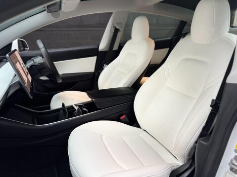 Tesla Model 3 (Dual Motor) Performance Auto 4WDE 4dr (Performance Upgrade) 65