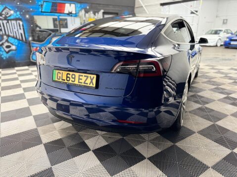 Tesla Model 3 (Dual Motor) Long Range Auto 4WDE 4dr 16