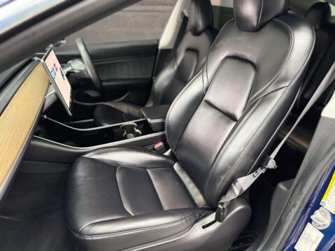 Tesla Model 3 (Dual Motor) Long Range Auto 4WDE 4dr 29