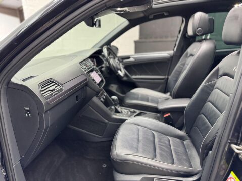Volkswagen Tiguan 2.0 TDI R-Line Tech DSG 4Motion Euro 6 (s/s) 5dr 55