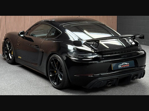 Porsche 718 Cayman 4.0 GT4 Coupe 2dr Petrol Manual Euro 6 (s/s) (420 ps) 3