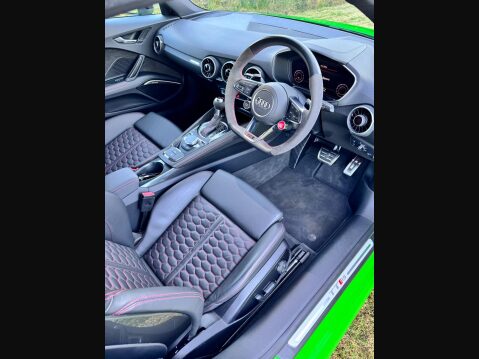 Audi TT 2.5 TFSI Vorsprung Coupe 3dr Petrol S Tronic quattro Euro 6 (s/s) (400 ps) 24