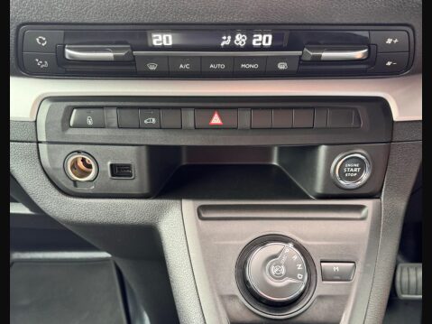 Vauxhall Vivaro 2.0 Turbo D 3100 GS Auto L1 H1 Euro 6 (s/s) 6dr 31