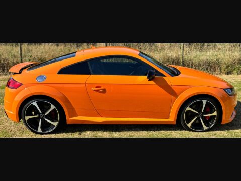 Audi TT 2.0 TFSI Black Edition S Tronic quattro Euro 6 (s/s) 3dr 13
