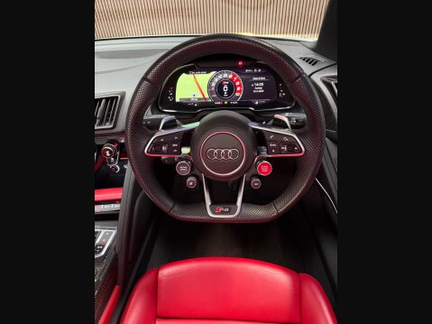 Audi R8 5.2 FSI V10 Spyder S Tronic quattro Euro 6 (s/s) 2dr 4