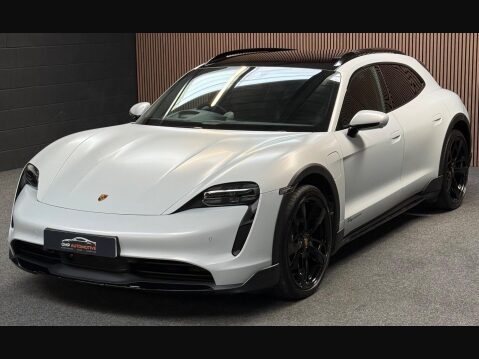 Porsche Taycan Performance Plus 93.4kWh 4 Cross Turismo Auto 4WD 5dr (11kW Charger) 10