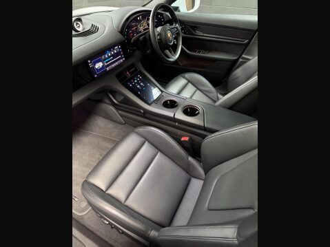 Porsche Taycan Performance Plus 93.4kWh 4 Cross Turismo Auto 4WD 5dr (11kW Charger) 27