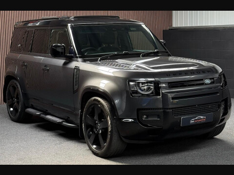 Land Rover Defender 3.0 D300 MHEV X-Dynamic HSE Auto 4WD Euro 6 (s/s) 5dr 7