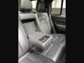 Land Rover Defender 3.0 D300 MHEV X-Dynamic HSE Auto 4WD Euro 6 (s/s) 5dr 32