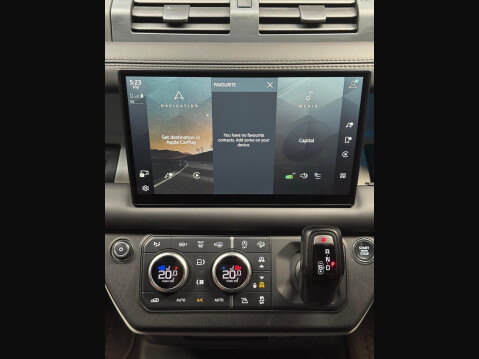 Land Rover Defender 3.0 D300 MHEV X-Dynamic HSE Hard Top SUV Auto 4WD MWB Euro 6 (s/s) 5dr 36
