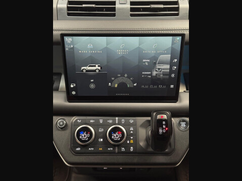 Land Rover Defender 3.0 D300 MHEV X-Dynamic HSE Hard Top SUV Auto 4WD MWB Euro 6 (s/s) 5dr 41