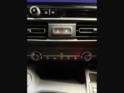 Toyota Proace City 1.5 BlueHDi Active Short Panel Van SWB Euro 6 (s/s) 6dr 33