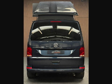 Volkswagen Transporter 2.0 TDI T30 Highline DSG FWD SWB Euro 6 (s/s) 5dr 17
