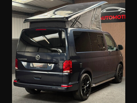 Volkswagen Transporter 2.0 TDI T30 Highline DSG FWD SWB Euro 6 (s/s) 5dr 19