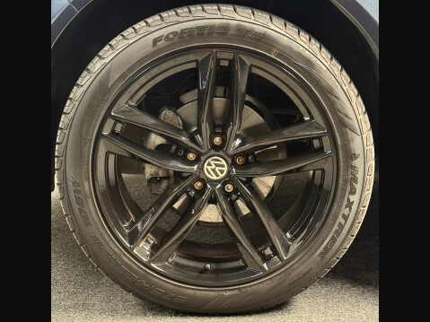 Volkswagen Transporter 2.0 TDI T30 Highline DSG FWD SWB Euro 6 (s/s) 5dr 25