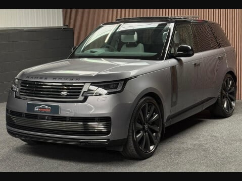 Land Rover Range Rover 4.4 P615 V8 SV Auto 4WD Euro 6 (s/s) 5dr 9