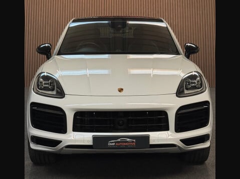 Porsche Cayenne 3.0T V6 TiptronicS 4WD Euro 6 (s/s) 5dr 8