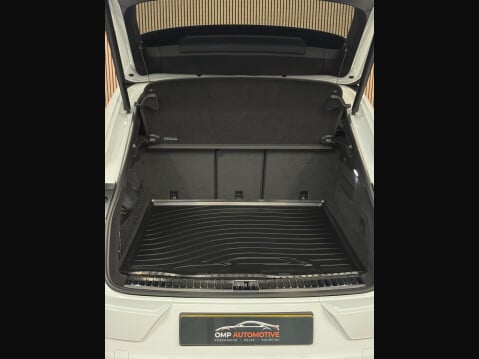 Porsche Cayenne 3.0T V6 TiptronicS 4WD Euro 6 (s/s) 5dr 18