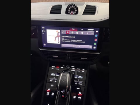 Porsche Cayenne 3.0T V6 TiptronicS 4WD Euro 6 (s/s) 5dr 49
