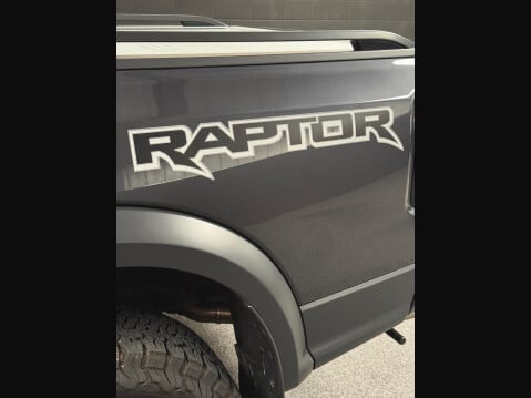 Ford Ranger 3.0T V6 EcoBoost Raptor Auto 4WD Euro 6 (s/s) 4dr 25