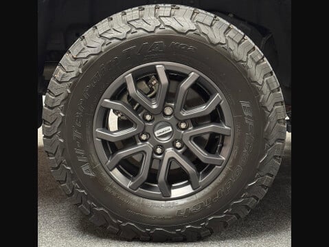Ford Ranger 3.0T V6 EcoBoost Raptor Auto 4WD Euro 6 (s/s) 4dr 28