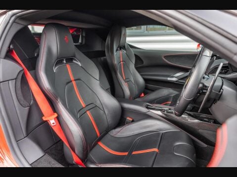 Ferrari SF90 Stradale 4.0T V8 7.9kWh F1 DCT 4WD Euro 6 (s/s) 2dr 3