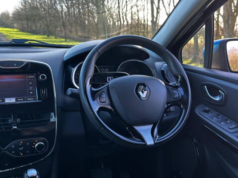 Renault Clio 1.5 dCi Dynamique S MediaNav EDC Euro 5 5dr 10