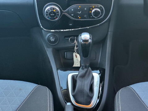 Renault Clio 1.5 dCi Dynamique S MediaNav EDC Euro 5 5dr 11