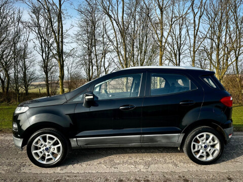 Ford Ecosport 1.0T EcoBoost Titanium 2WD Euro 5 (s/s) 5dr 7