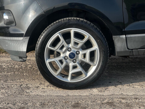 Ford Ecosport 1.0T EcoBoost Titanium 2WD Euro 5 (s/s) 5dr 29