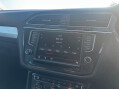 Volkswagen Tiguan 2.0 TDI BlueMotion Tech SE Navigation Euro 6 (s/s) 5dr 21