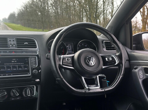 Volkswagen Polo 1.2 TSI BlueMotion Tech R-Line Euro 6 (s/s) 3dr 17