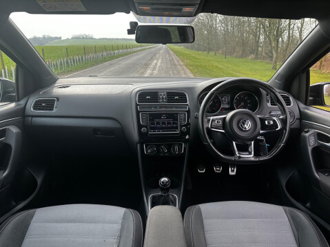 Volkswagen Polo 1.2 TSI BlueMotion Tech R-Line Euro 6 (s/s) 3dr 15