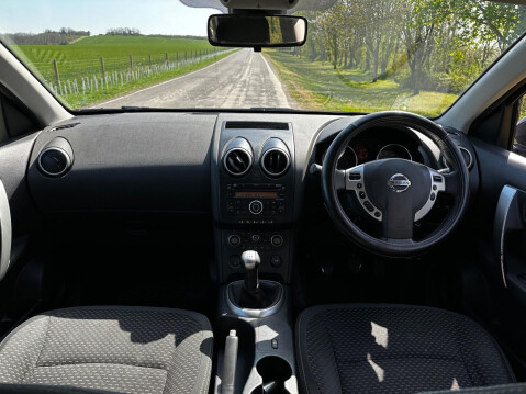 Nissan Qashqai 1.6 Acenta 2WD 5dr 15
