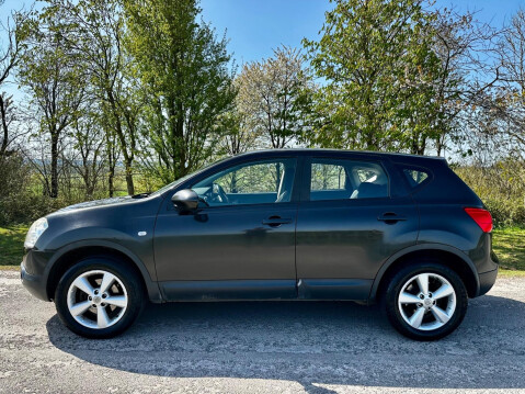 Nissan Qashqai 1.6 Acenta 2WD 5dr 9