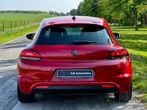 Volkswagen Scirocco 2.0 TDI BlueMotion Tech R-Line DSG Euro 5 (s/s) 3dr (Leather, Nav) 9