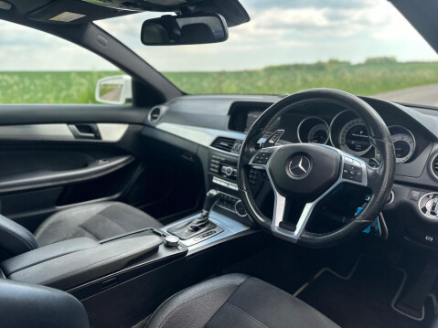 Mercedes-Benz C Class 2.1 C220 CDI AMG Sport Edition G-Tronic+ Euro 5 (s/s) 2dr 26