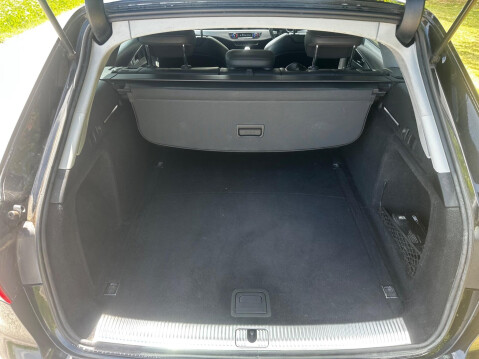 Audi A4 2.0 TDI ultra Sport Euro 6 (s/s) 5dr 19