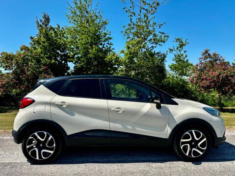 Renault Captur 1.5 dCi ENERGY Dynamique S MediaNav Euro 5 (s/s) 5dr 8