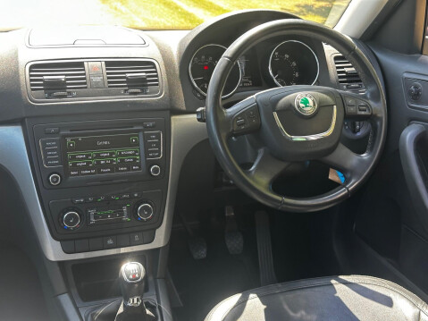 Skoda Yeti 2.0 TDI Elegance 4WD Euro 5 5dr 14