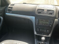 Skoda Yeti 2.0 TDI Elegance 4WD Euro 5 5dr 15